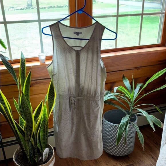 FLX Mint Sleeveless Dress with Abstract Pattern - Picture 1 of 10